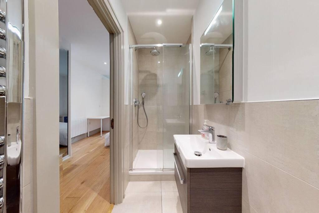 London Stadium Apartment Luaran gambar